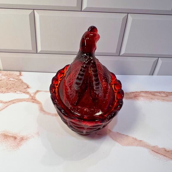 3" Red Hen on Nest - Picture 7 of 7